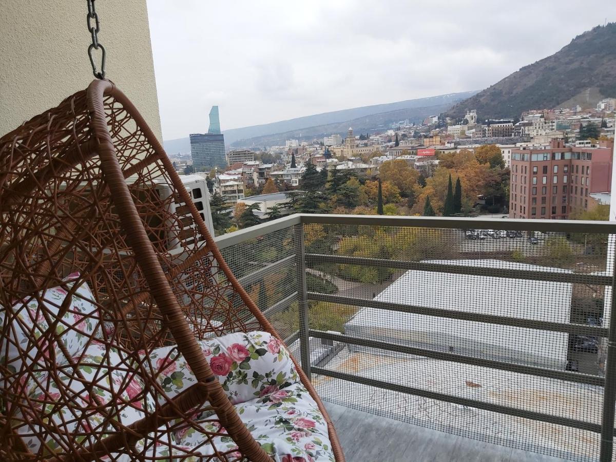 Veranda Tiflis Dış mekan fotoğraf
